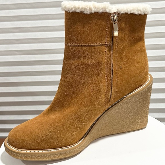 🌸FRANCO SARTO🌸 Ulayna Black Suede Ankle Wedge Boots Size: 9M - Picture 2 of 11